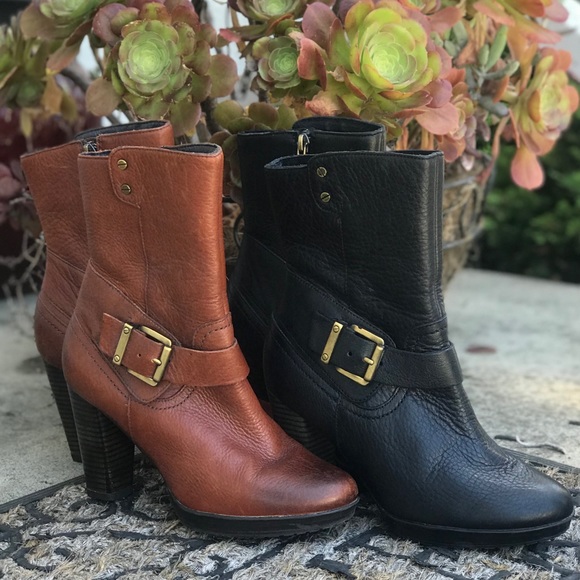 Clarks Heeled Black Leather Boots Size 6 - Picture 2 of 8